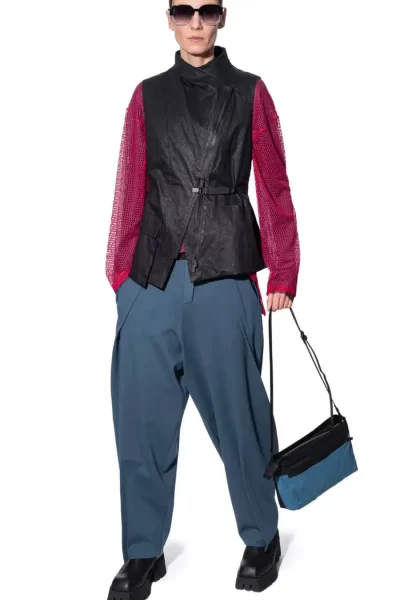 Evie Peplum Vest in Black - Image 2