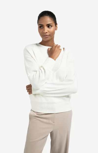 Zoila V-Neck Sweater - Image 6