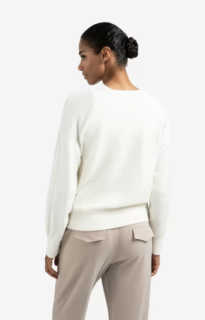 Zoila V-Neck Sweater - Image 9