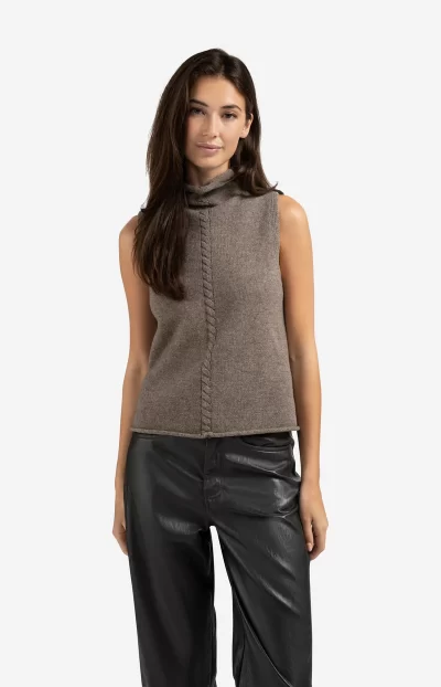 Seaside Sleeveless sweater in brown - Image 6