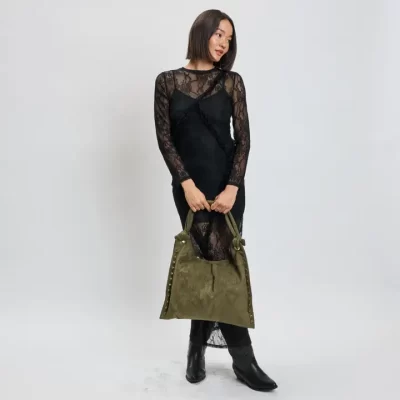 Meadow Hobo Bag in olive - Image 6