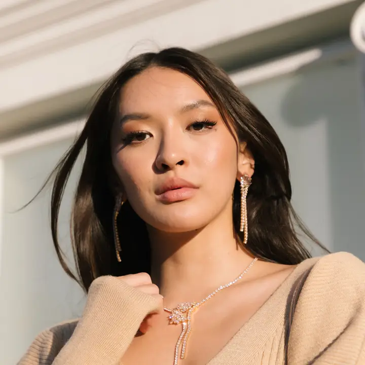 Audrey Drop Earrings - Image 4
