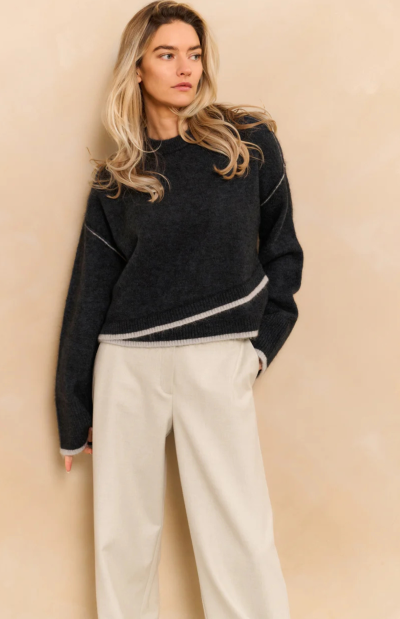 Millar Knitted sweater in navy