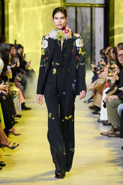 Mendler Floral Blazer - coming soon - Image 8
