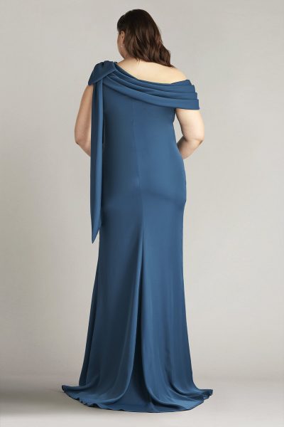Cassia Bow-Shoulder Crepe Gown - SZ 18+ - Image 5
