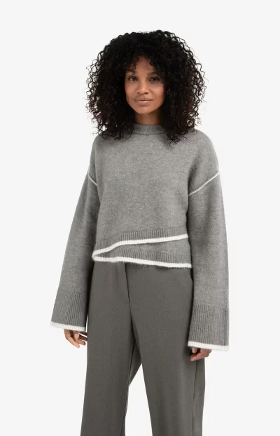 Millar Knitted Sweater in grey - Image 8