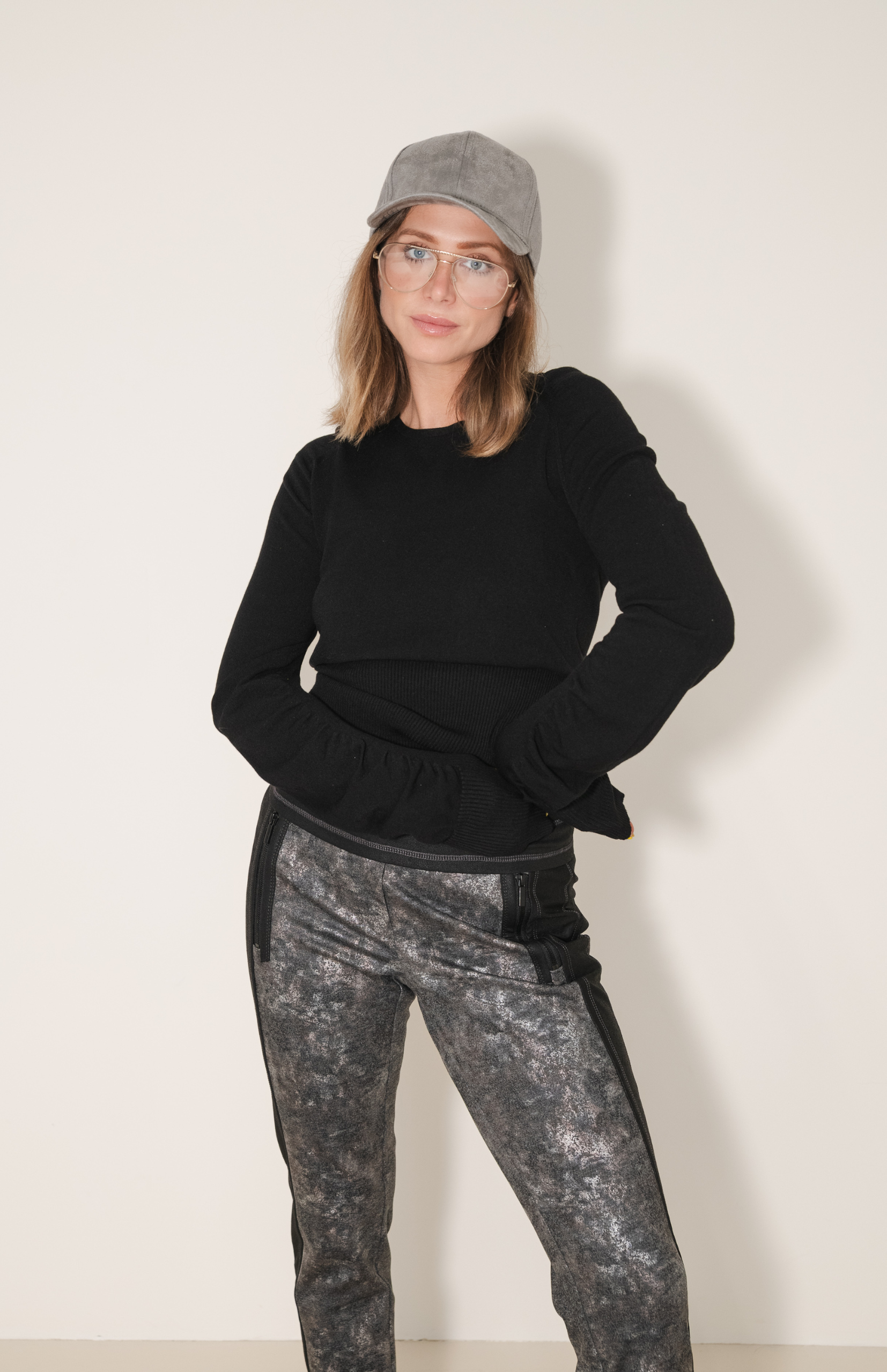 Antonia Short Pullover