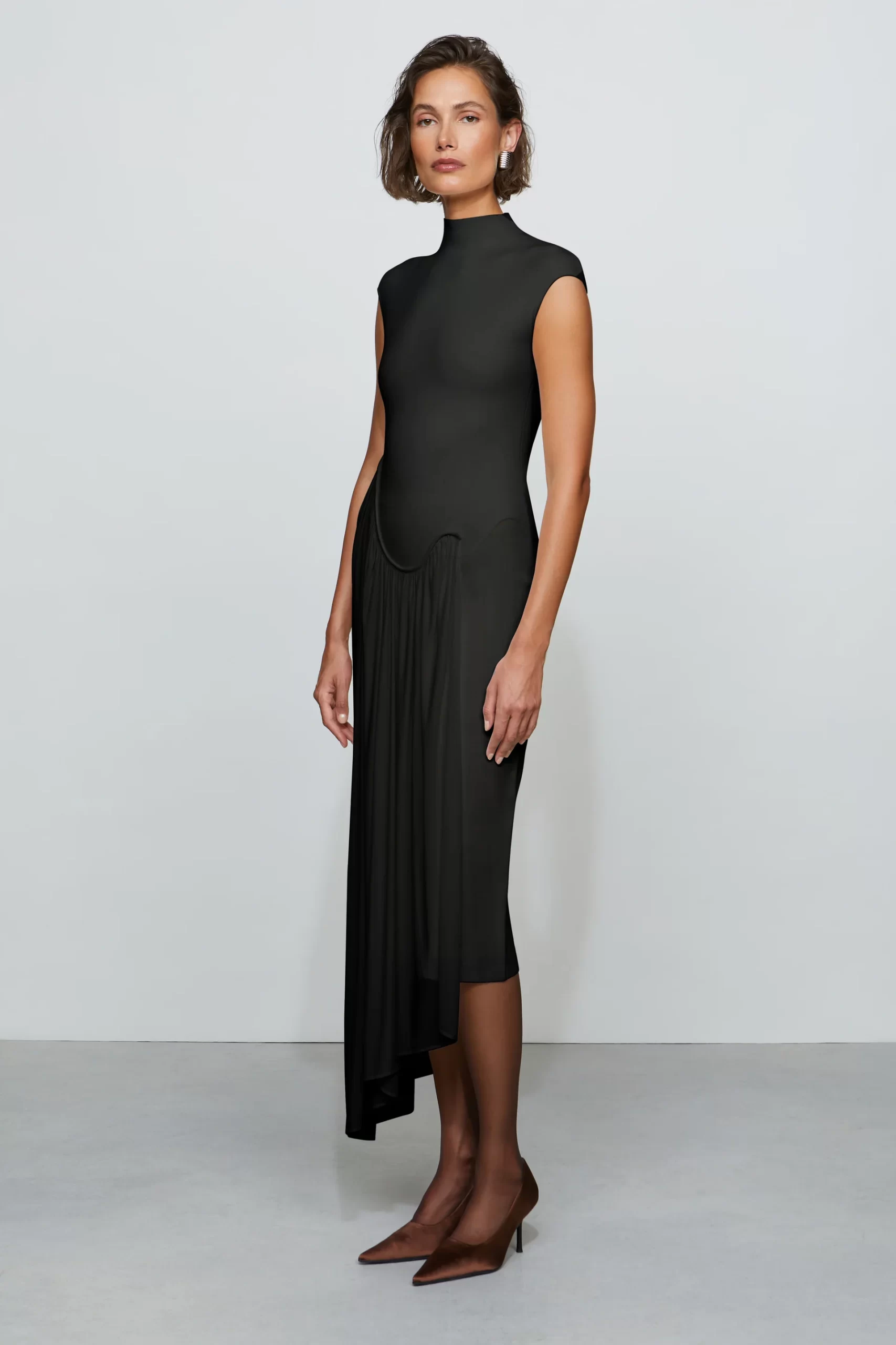 Francis Midi Dress in black - Image 4