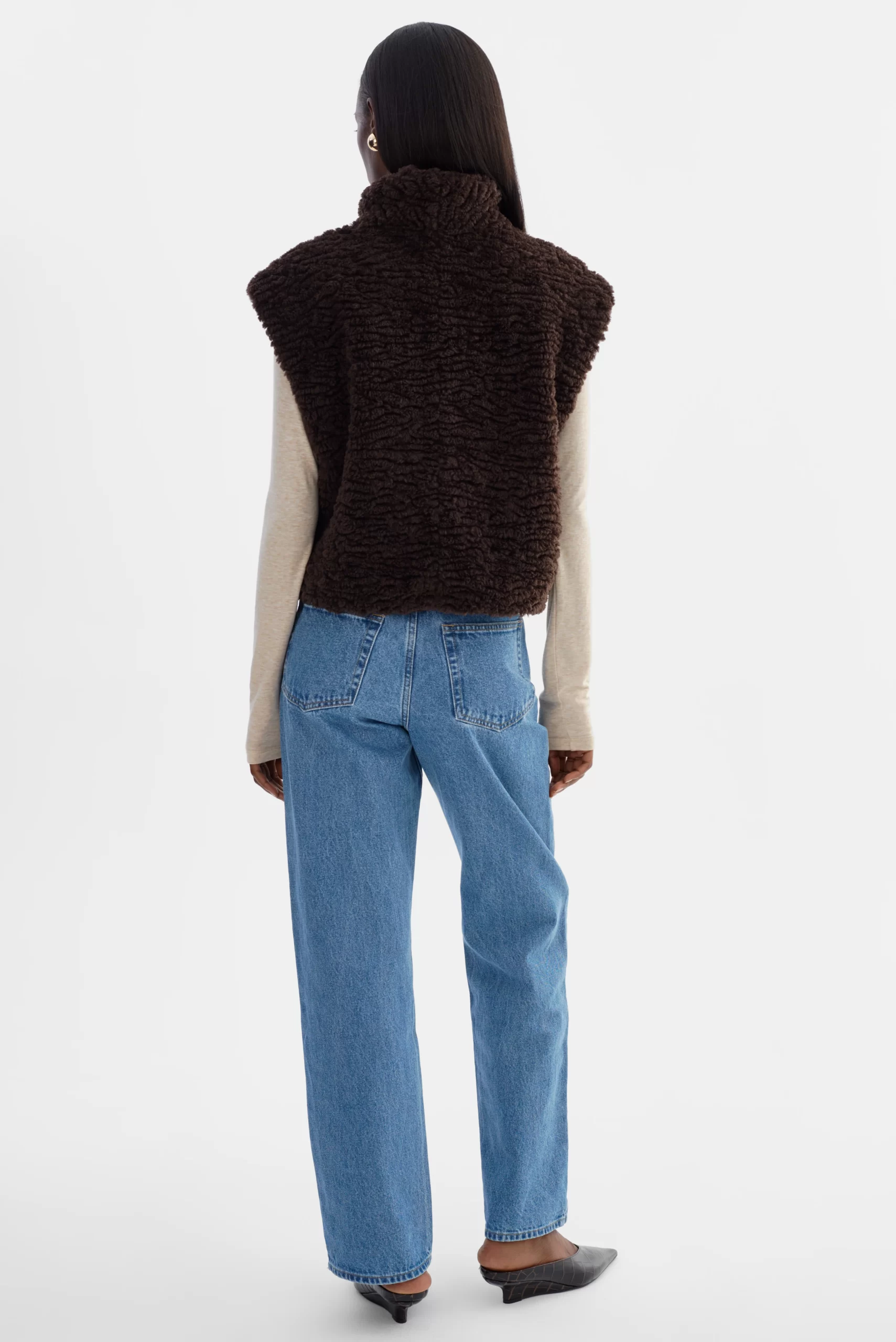 DUA | Reversible Sherpa Vest - SZ SMALL - Image 4