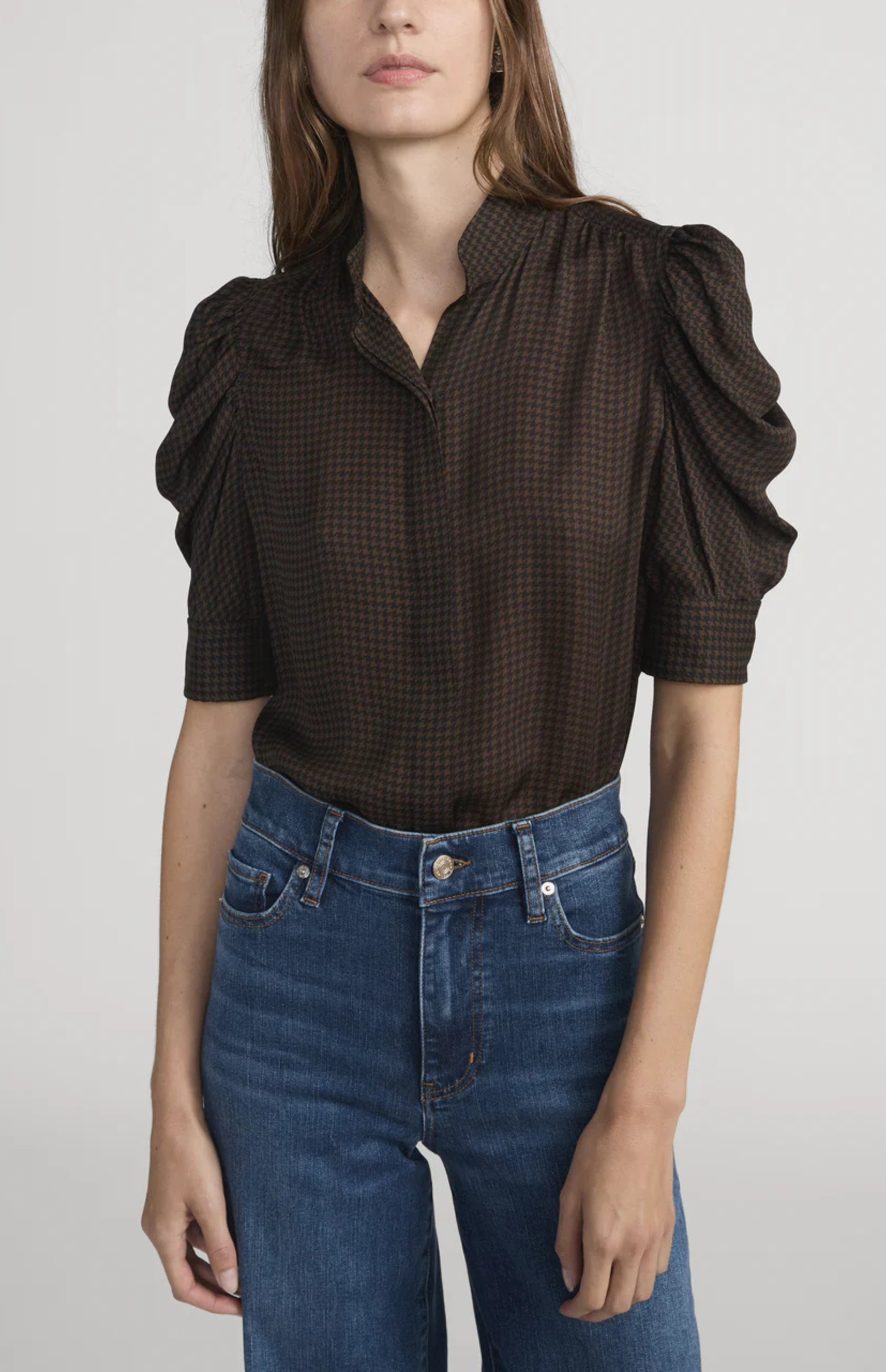 Gillian Houndstooth Blouse