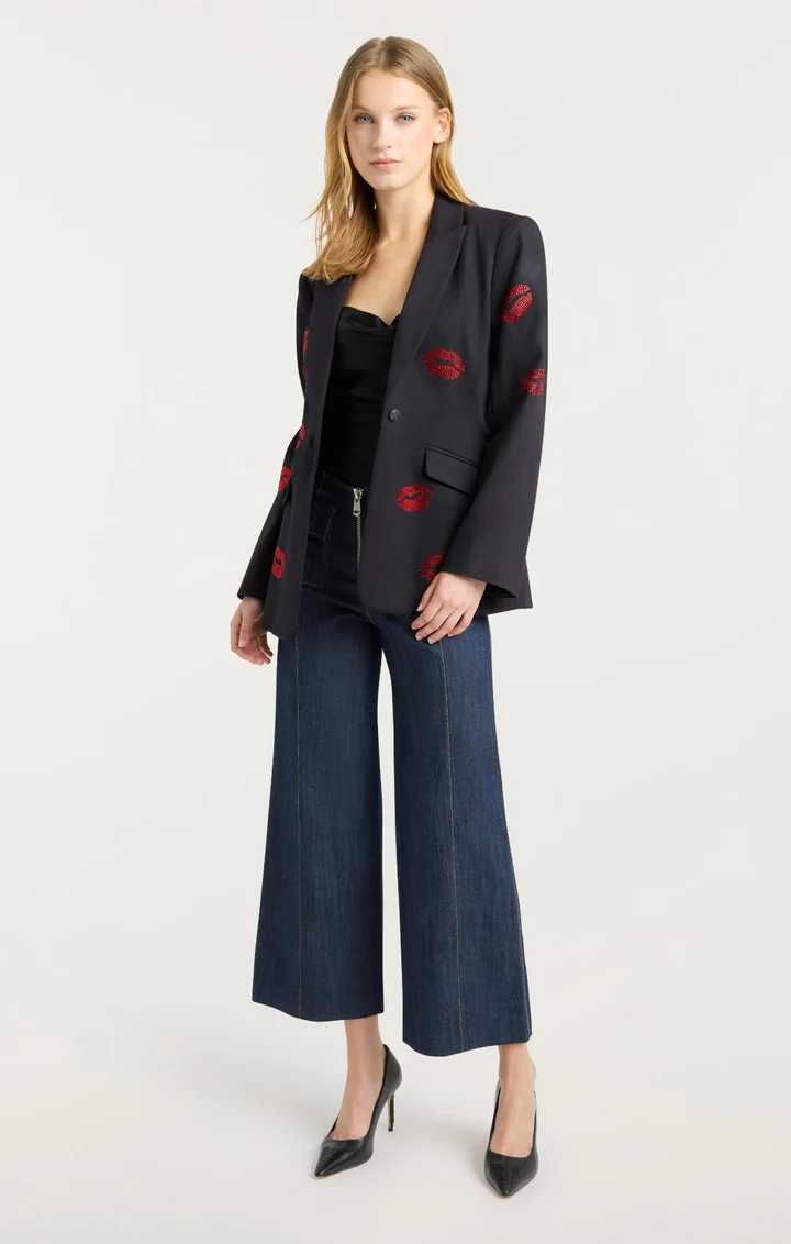 Cheyenne Kissing Blazer - Image 2