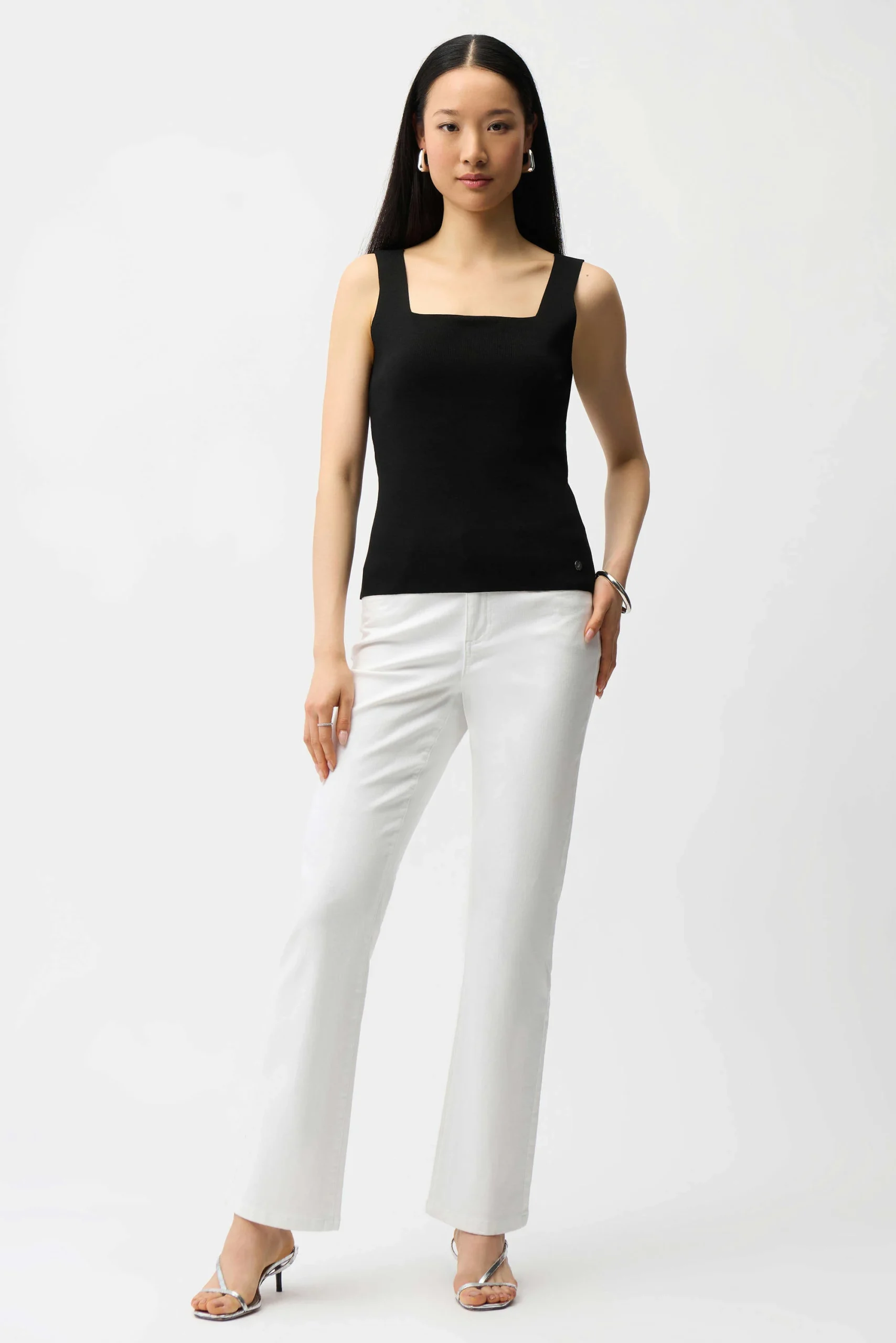 Paityn Fitted Camisole in black - Image 4