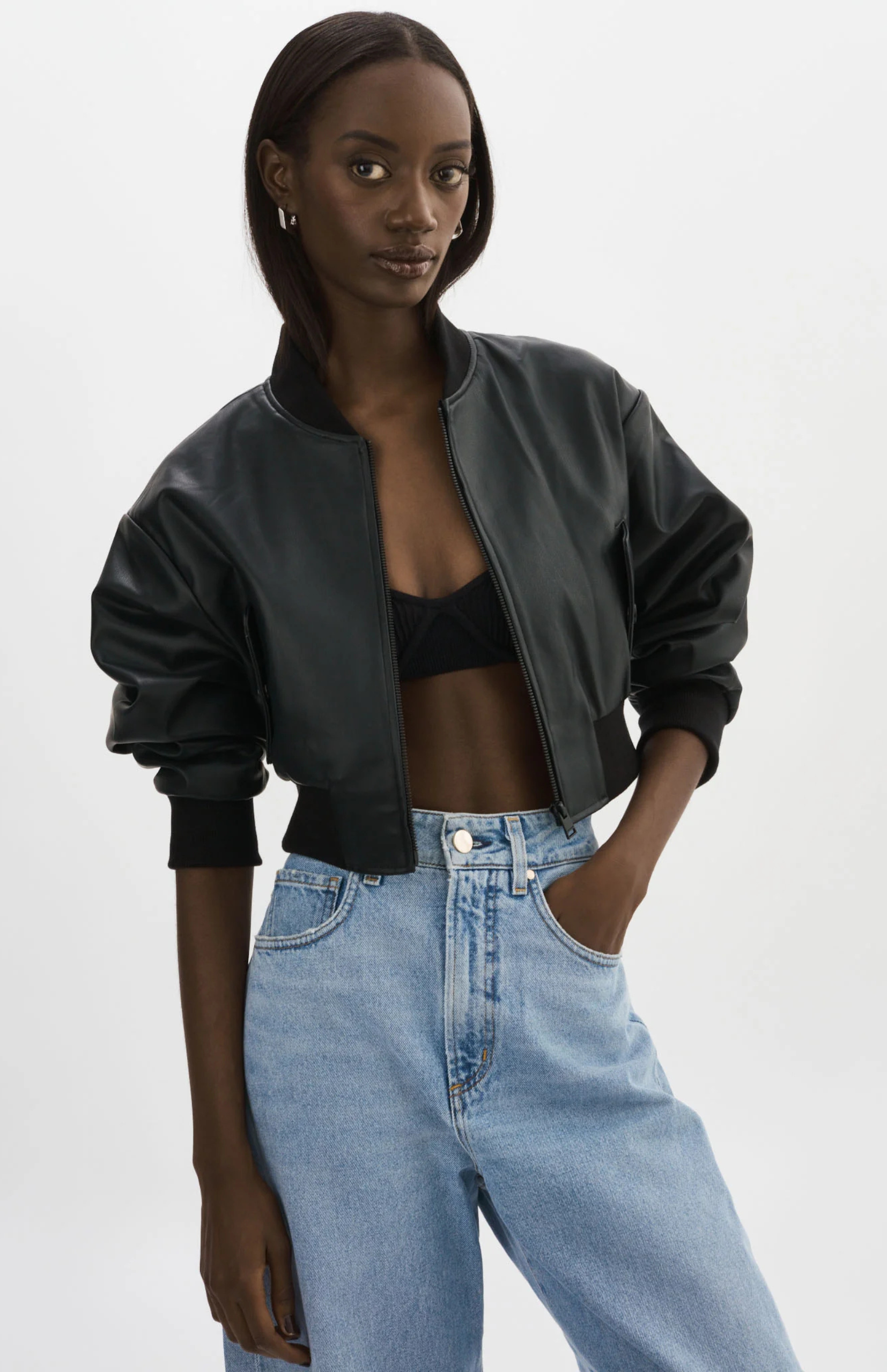 EVELIN Cropped Bomber in black large