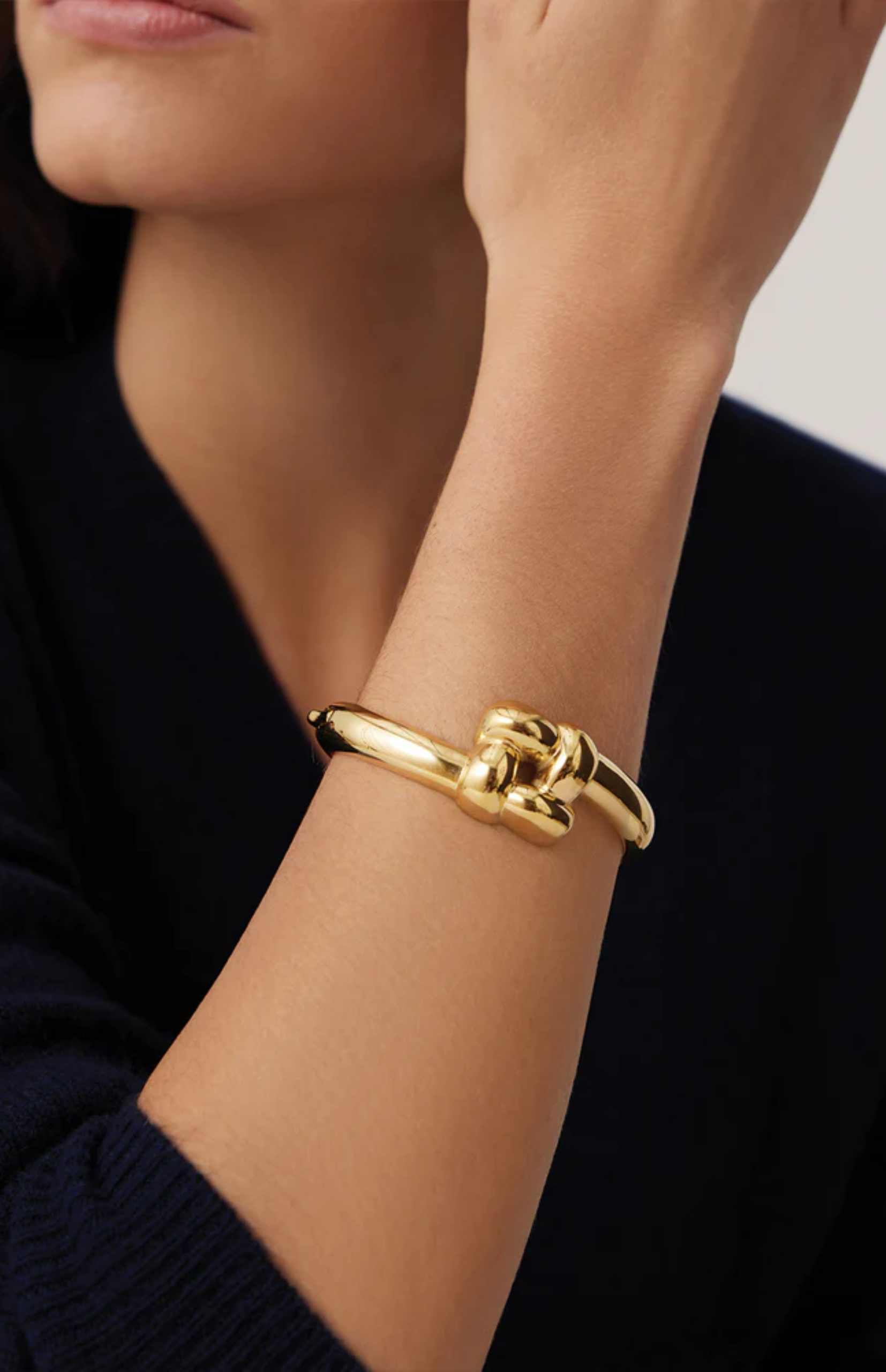 Woven Square Bangle in gold