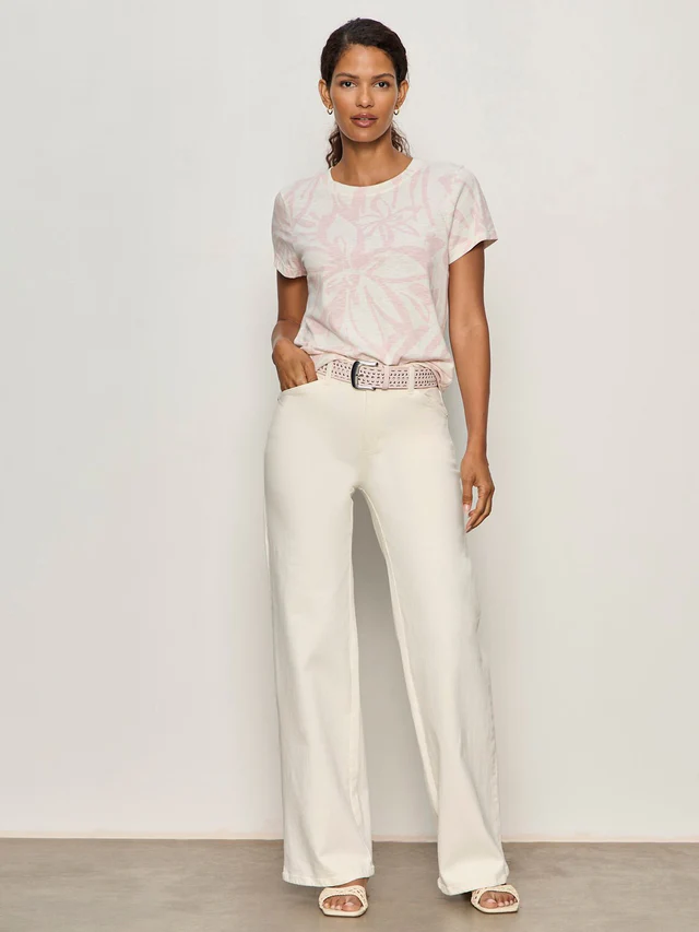 The Perfect Tee Rose Vine - Image 3